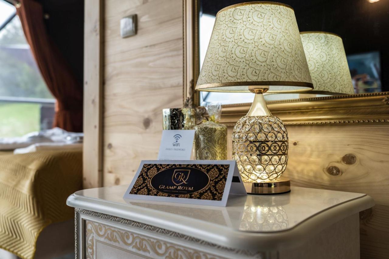 Glamp Royal Hotell Biały Dunajec Exteriör bild