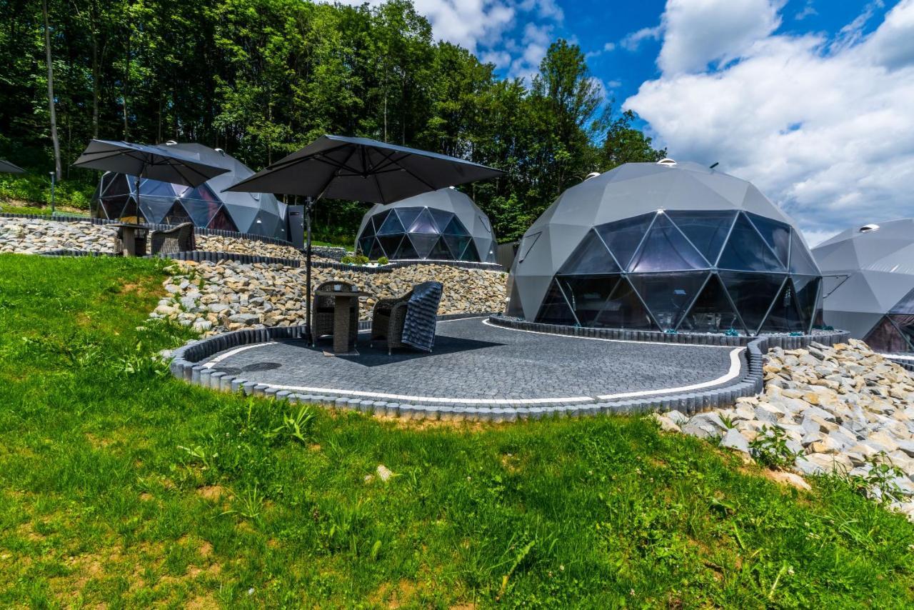 Glamp Royal Hotell Biały Dunajec Exteriör bild