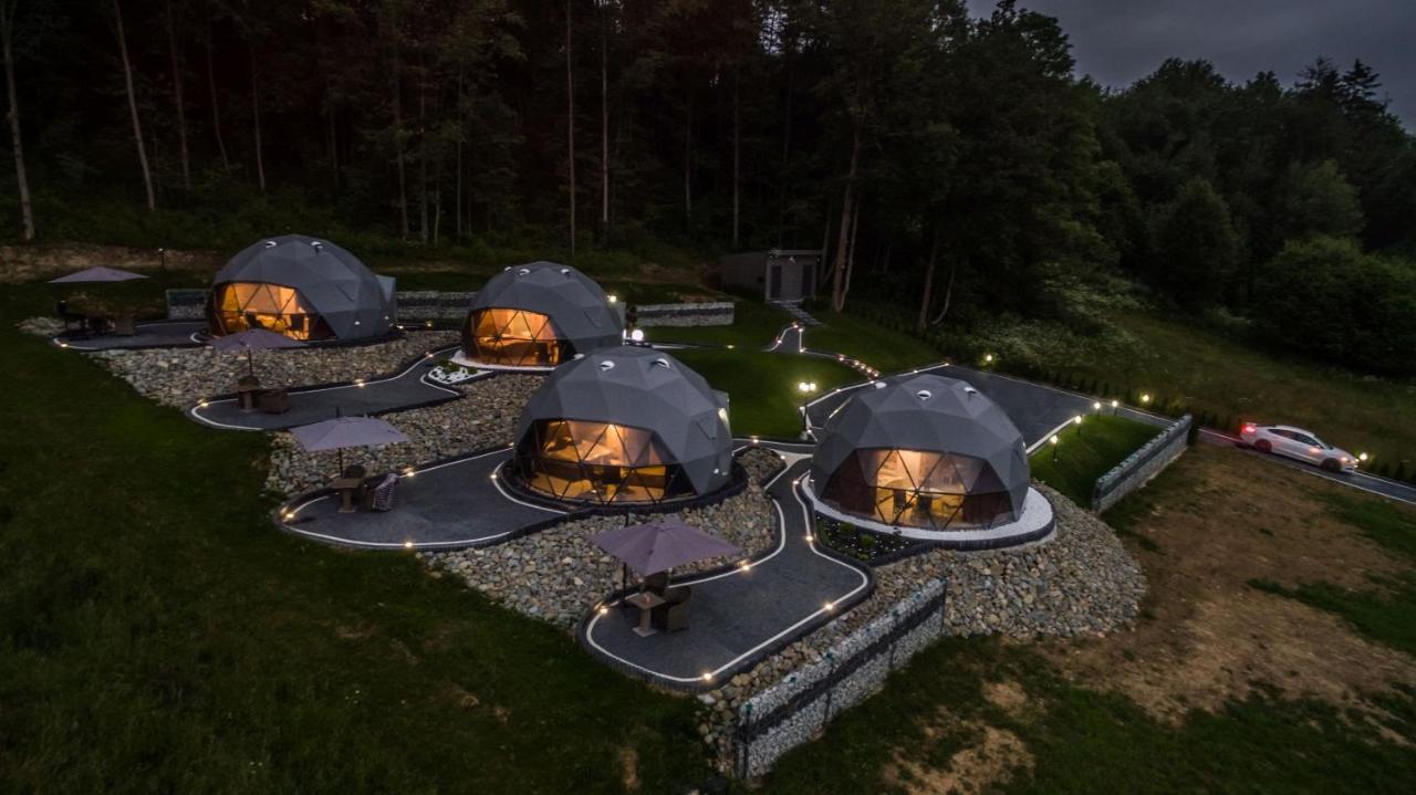 Glamp Royal Hotell Biały Dunajec Exteriör bild