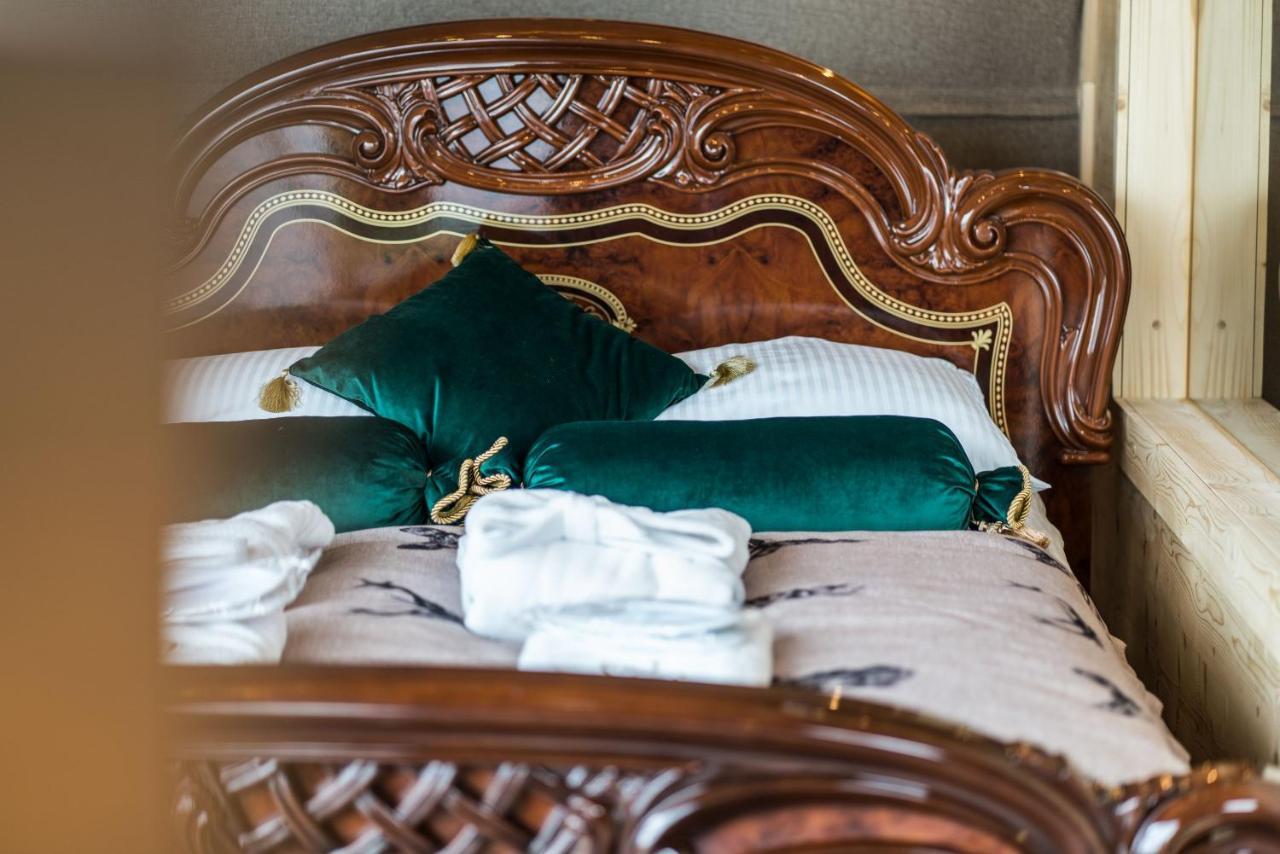Glamp Royal Hotell Biały Dunajec Exteriör bild